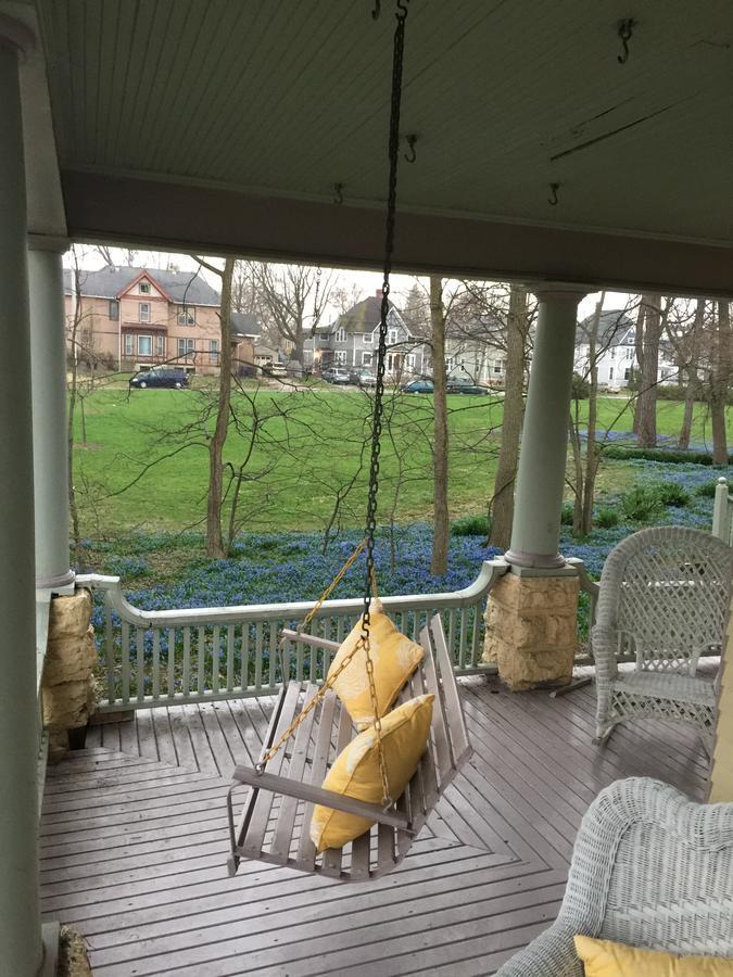 Scarlett House Victorian B & B Janesville Exterior photo